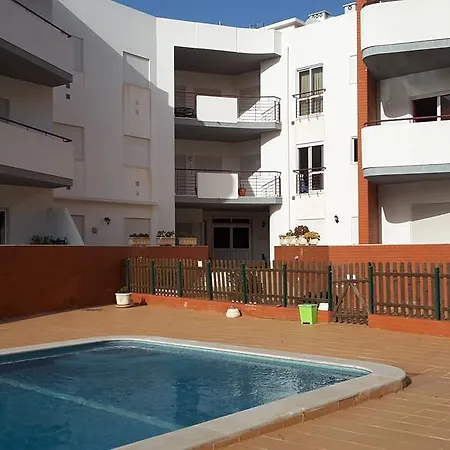 Edificio Parque Do Moinho, Δωμάτια σε οικογενειακή κατοικία *