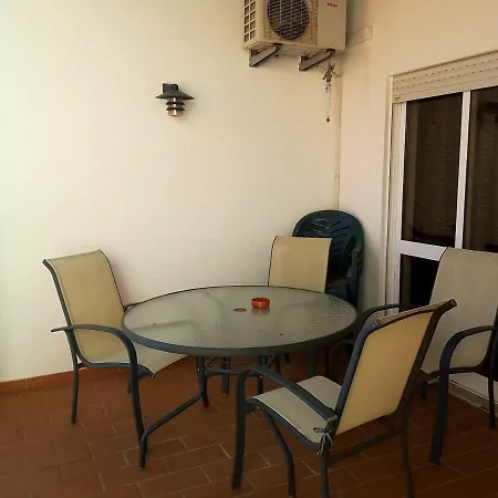 Δωμάτια σε οικογενειακή κατοικία Edificio Parque Do Moinho,
